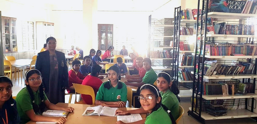 kle school gadag library